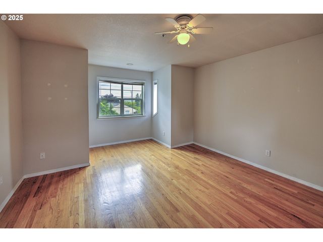 2772 E MCLOUGHLIN Blvd, Vancouver, WA 98661