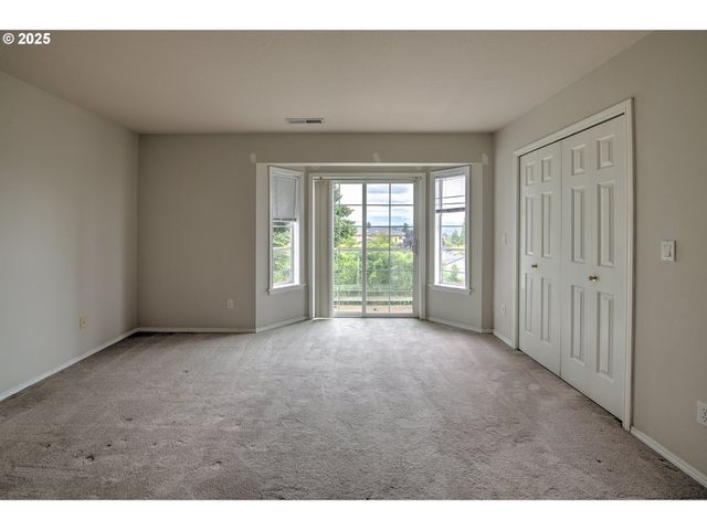 2772 E MCLOUGHLIN Blvd, Vancouver, WA 98661