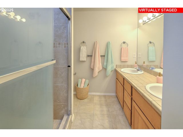 2772 E MCLOUGHLIN Blvd, Vancouver, WA 98661