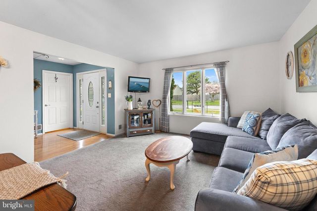 141 NEW HOPE STREET, Tuckerton, NJ 08087