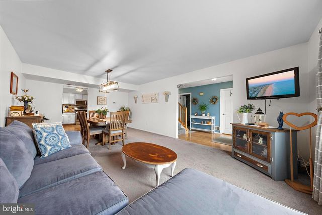 141 NEW HOPE STREET, Tuckerton, NJ 08087