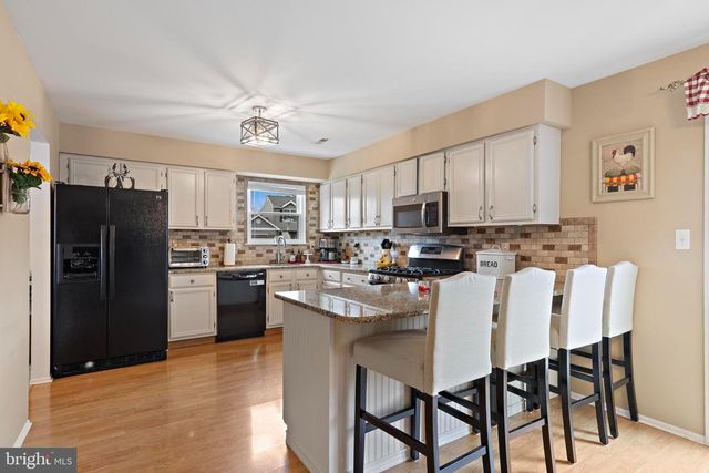 141 NEW HOPE STREET, Tuckerton, NJ 08087