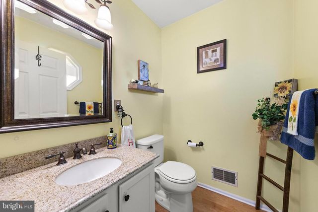 141 NEW HOPE STREET, Tuckerton, NJ 08087