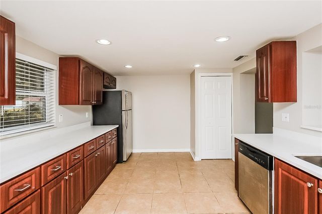 3914 PENSDALE DRIVE, New Port Richey, FL 34652