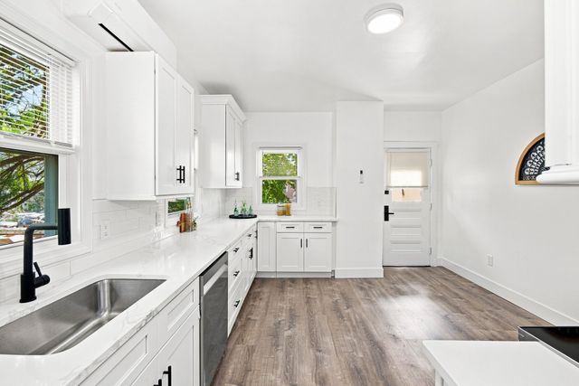 615 Salem St 1, Malden, MA 02148