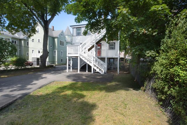 615 Salem St 1, Malden, MA 02148
