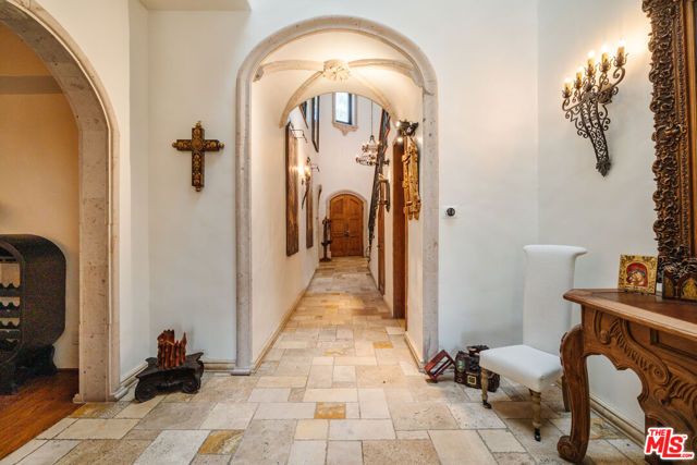 10064 Toluca Lake Avenue, Toluca Lake (los Angeles), CA 91602