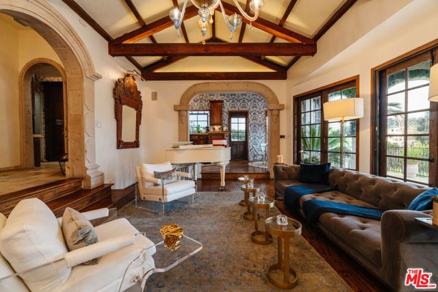 10064 Toluca Lake Avenue, Toluca Lake (los Angeles), CA 91602