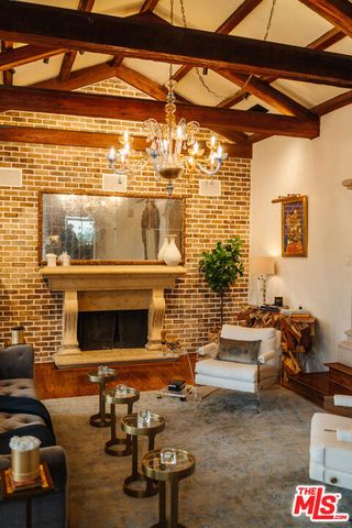 10064 Toluca Lake Avenue, Toluca Lake (los Angeles), CA 91602