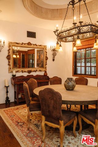 10064 Toluca Lake Avenue, Toluca Lake (los Angeles), CA 91602