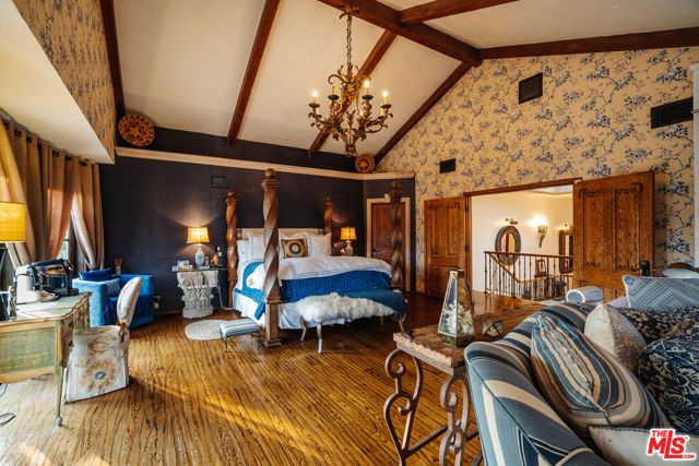 10064 Toluca Lake Avenue, Toluca Lake (los Angeles), CA 91602