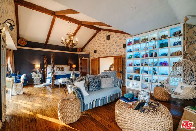 10064 Toluca Lake Avenue, Toluca Lake (los Angeles), CA 91602