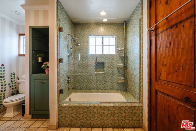 10064 Toluca Lake Avenue, Toluca Lake (los Angeles), CA 91602