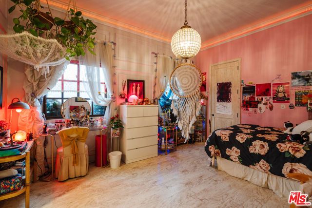 10064 Toluca Lake Avenue, Toluca Lake (los Angeles), CA 91602