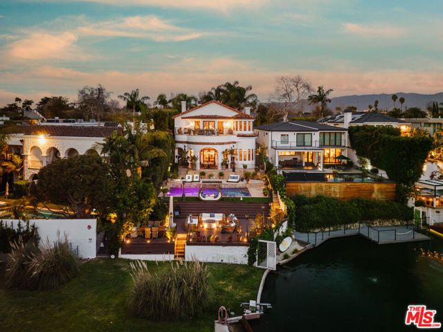 10064 Toluca Lake Avenue, Toluca Lake (los Angeles), CA 91602