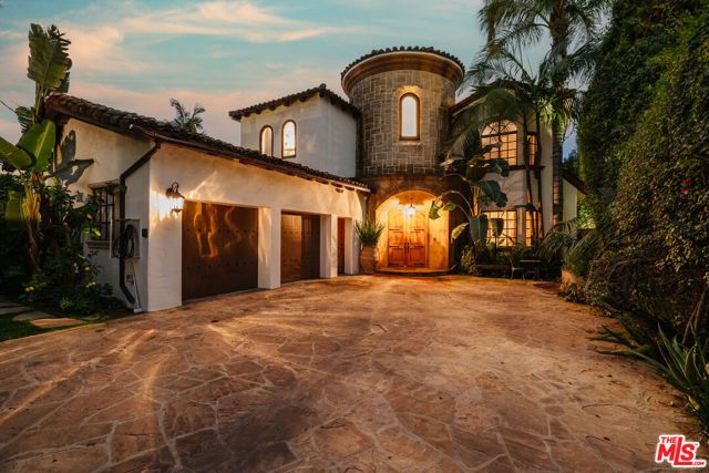 10064 Toluca Lake Avenue, Toluca Lake (los Angeles), CA 91602