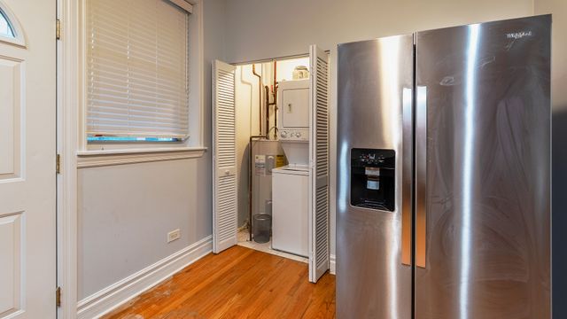 4847 S Vincennes Avenue 203, Chicago, IL 60615