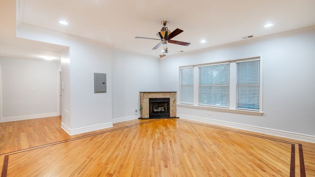 4847 S Vincennes Avenue 203, Chicago, IL 60615