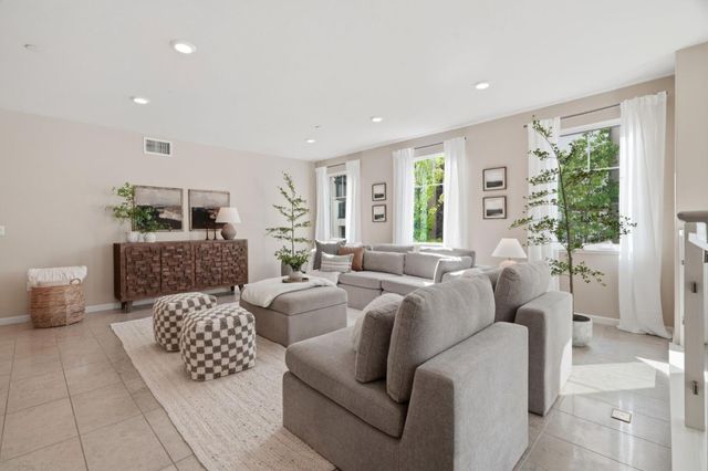 280 William Manly Street 6, San Jose, CA 95136