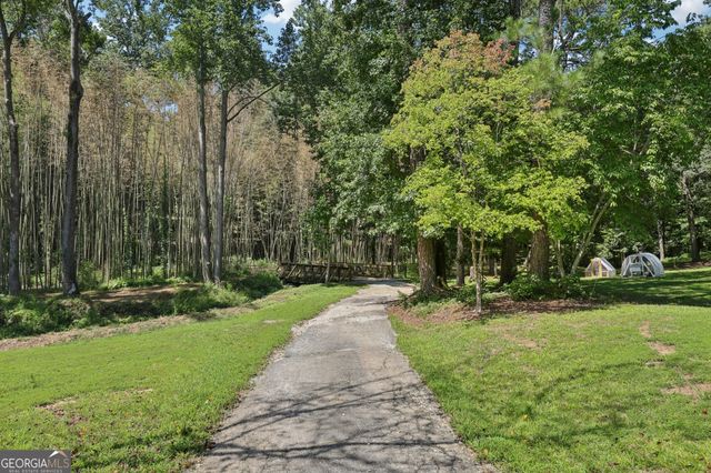 250 Stagecoach Road, Oxford, GA 30054