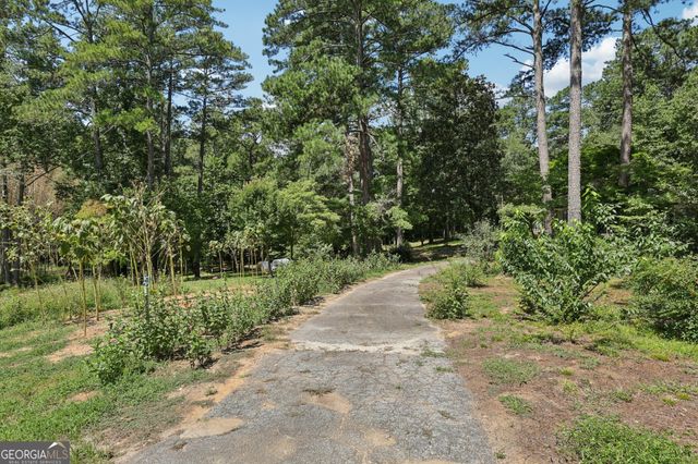 250 Stagecoach Road, Oxford, GA 30054