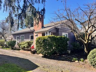 1212 Morrow Road, Medford, OR 97504