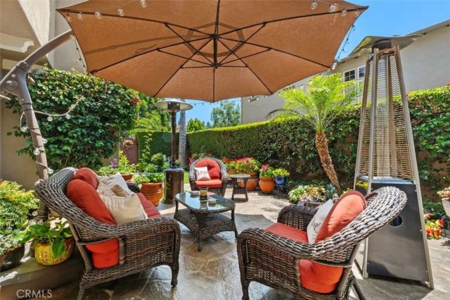9 Petaluma, Irvine, CA 92602
