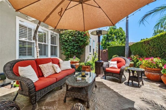 9 Petaluma, Irvine, CA 92602