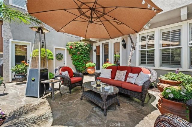 9 Petaluma, Irvine, CA 92602