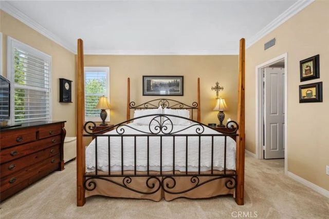 9 Petaluma, Irvine, CA 92602