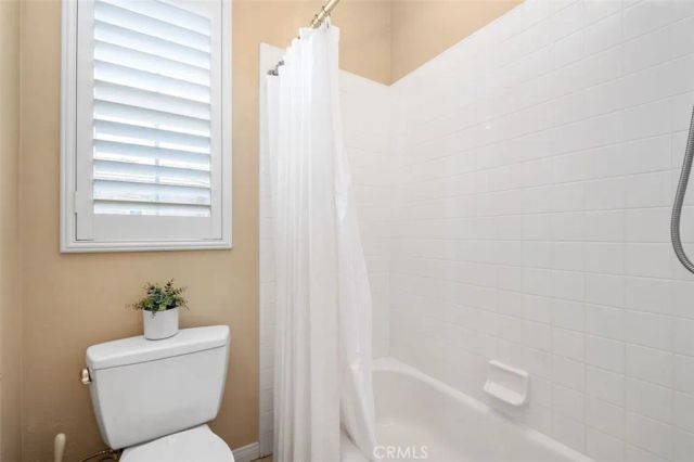 9 Petaluma, Irvine, CA 92602