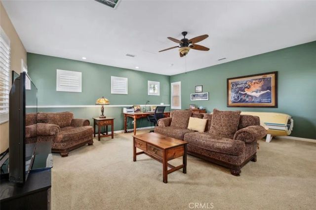9 Petaluma, Irvine, CA 92602