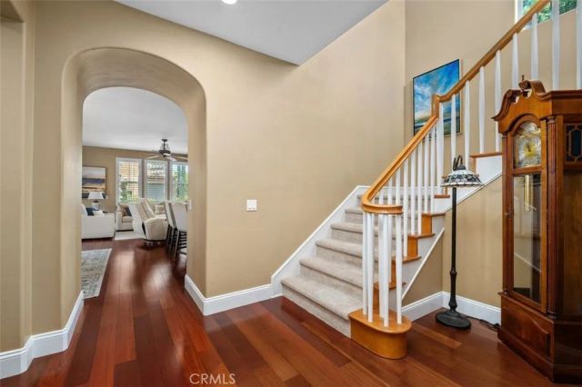 9 Petaluma, Irvine, CA 92602