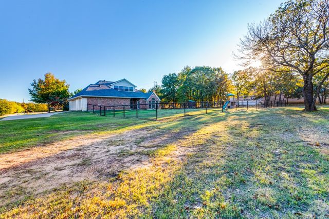 6306 Shadow Valley Drive, Burleson, TX 76028