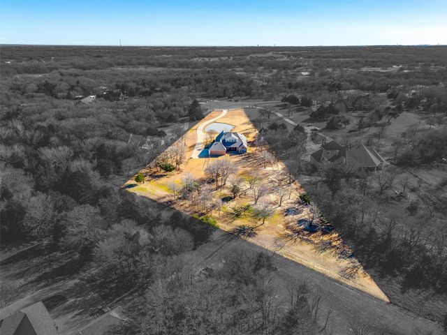 6306 Shadow Valley Drive, Burleson, TX 76028