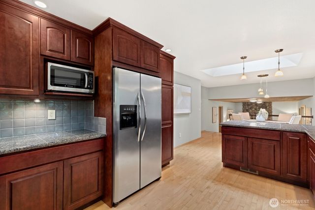 12450 NE 141st Street, Kirkland, WA 98034