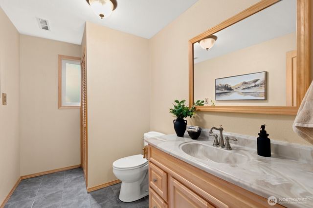 12450 NE 141st Street, Kirkland, WA 98034