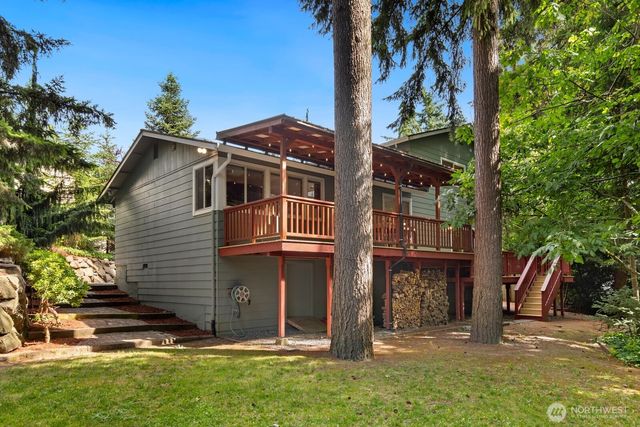 12450 NE 141st Street, Kirkland, WA 98034