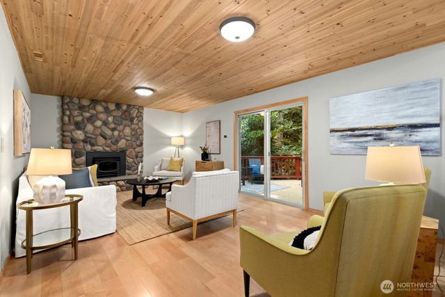 12450 NE 141st Street, Kirkland, WA 98034