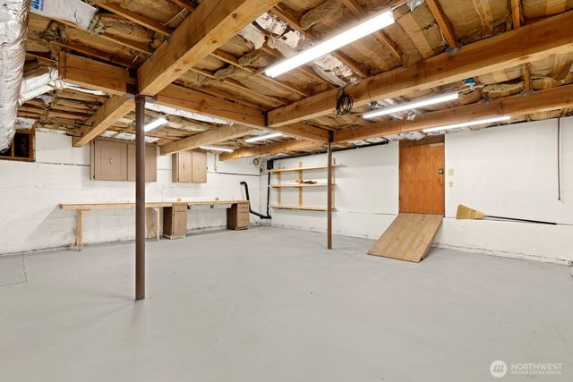 12450 NE 141st Street, Kirkland, WA 98034