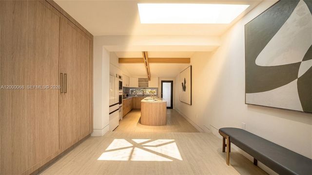 12600 Ixora Rd, North Miami, FL 33181