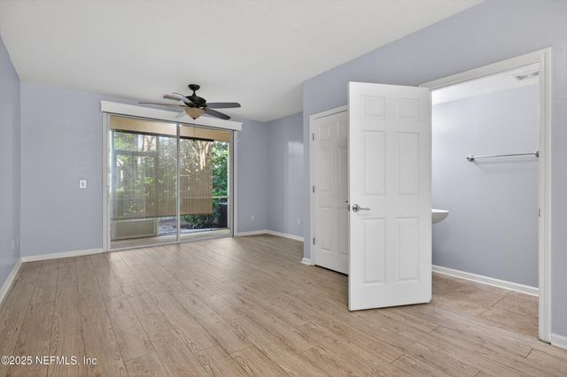 8087 SUMMER BAY Court, Jacksonville, FL 32256