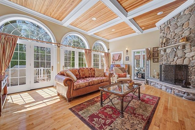 6 Trailside Way, Norfolk, MA 02056
