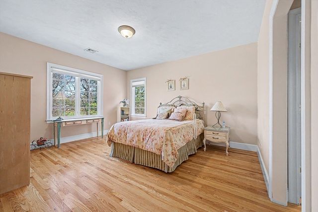 6 Trailside Way, Norfolk, MA 02056