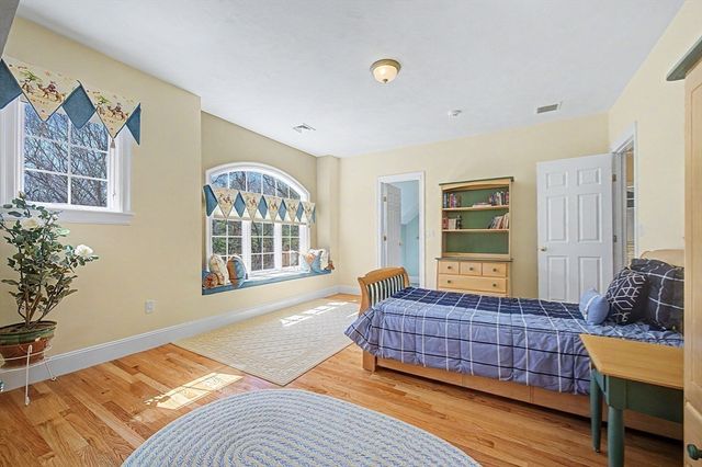 6 Trailside Way, Norfolk, MA 02056