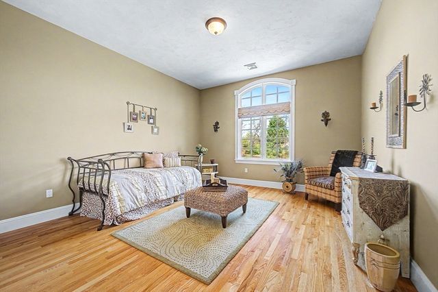 6 Trailside Way, Norfolk, MA 02056