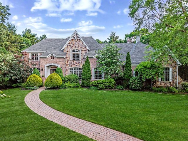 6 Trailside Way, Norfolk, MA 02056