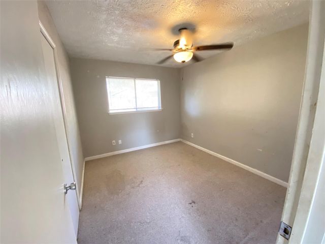 4127 Gallant Fox Drive, Pasadena, TX 77503