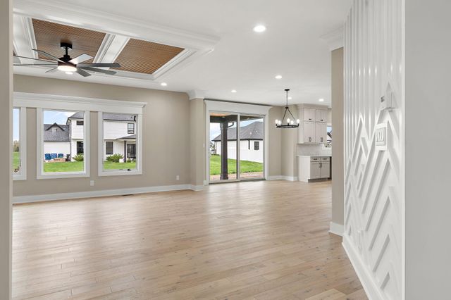 9430 Iris Drive, St. John, IN 46373