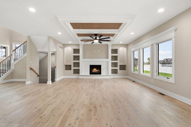 9430 Iris Drive, St. John, IN 46373